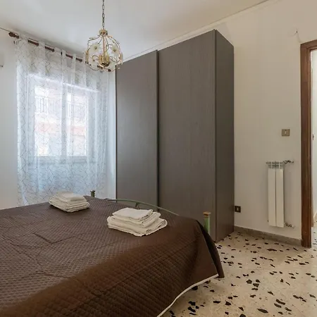 Casa Maurigi Палермо